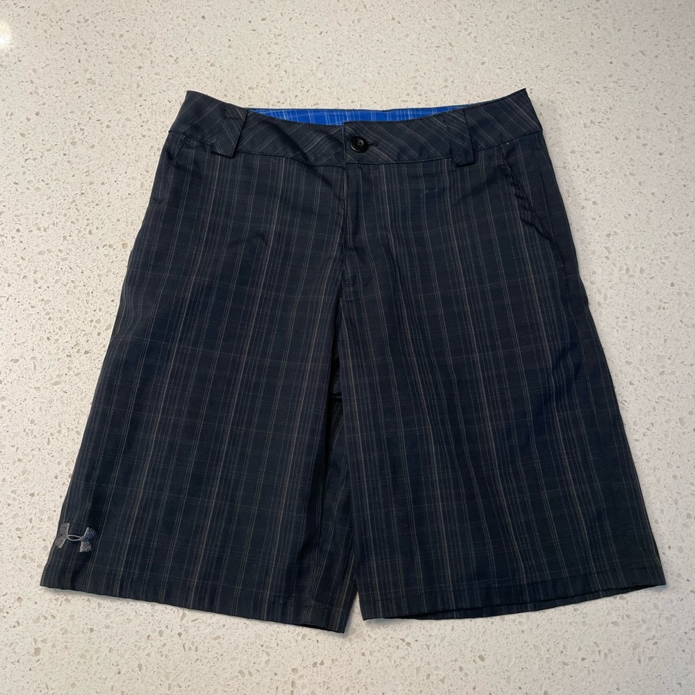 Under Armour Kids Black Grey striped Youth Flat Front Shorts - YLG Youth Large